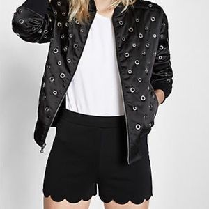 NEW WITH TAG - High Waisted Scalloped Hem Shorts